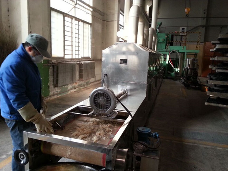 Resin microwave drying equipment
